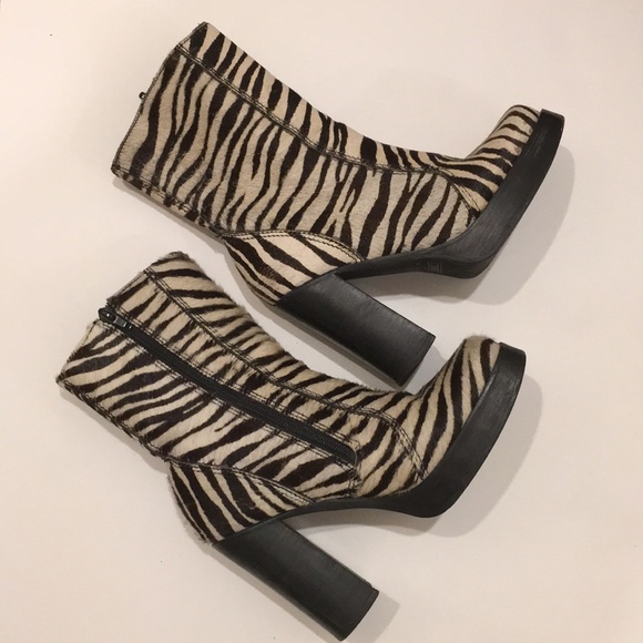 Steve madden zebra boots Clearance